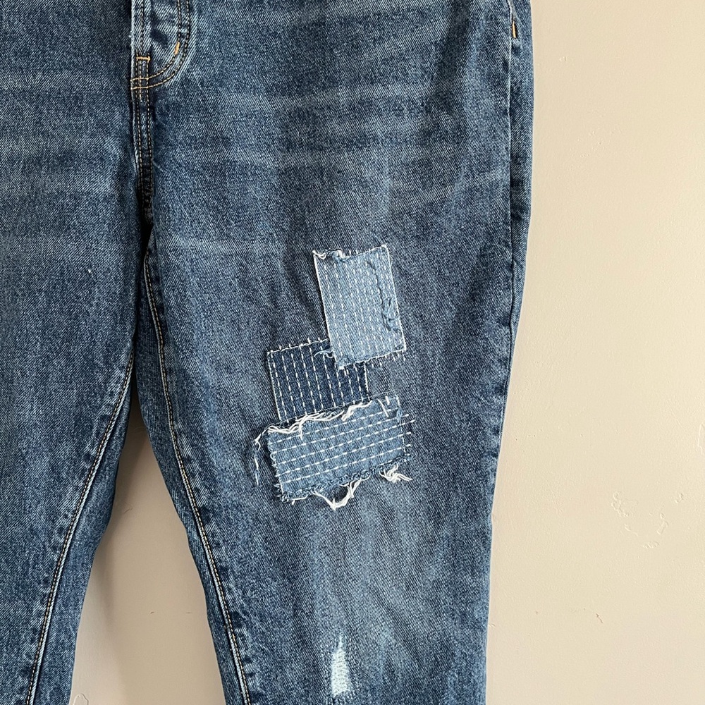 Old Navy | Patchwork Extra High Rise Straight Denim Jeans - Picture 3 of 7